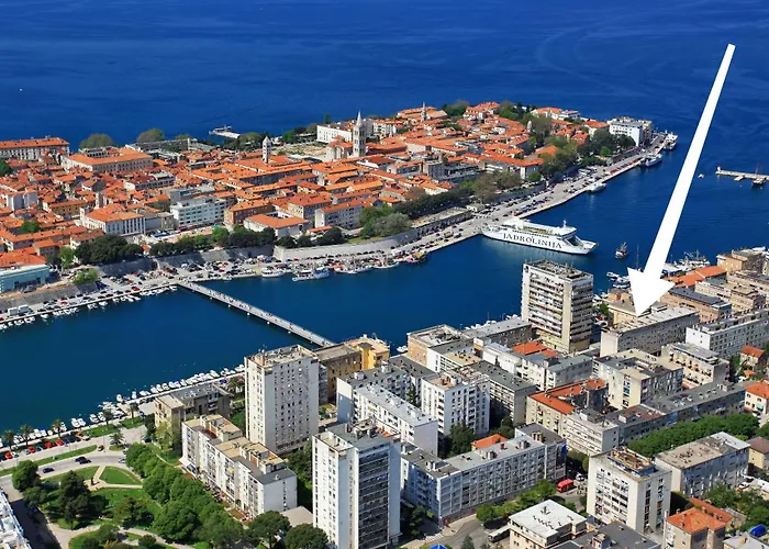 海湾大桥中心公寓1号 扎达尔